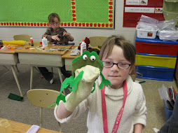 PUPPETS!