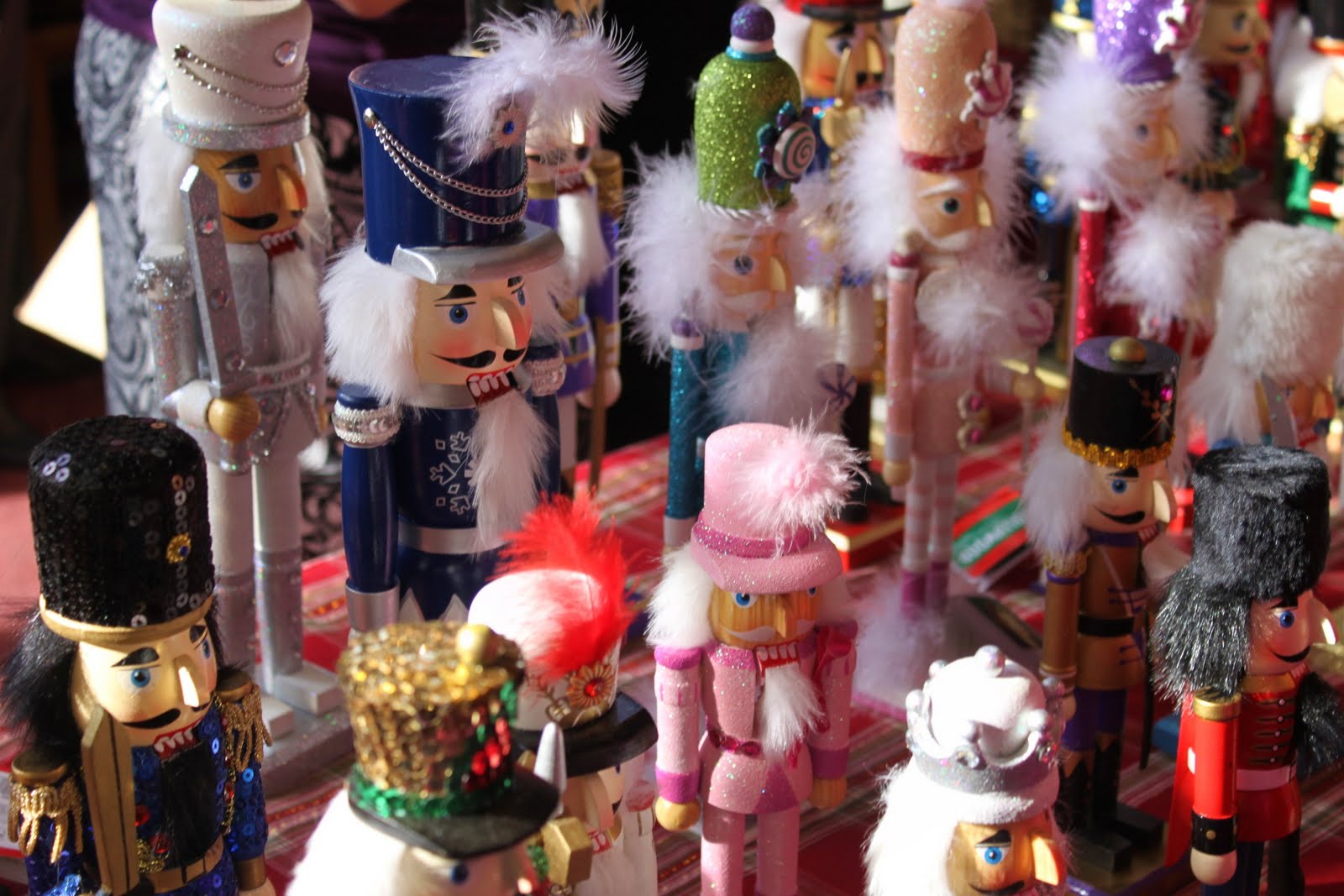 HUNTINGTON BEACH GIRL SCOUT TROOP 746 THE NUTCRACER BALLET