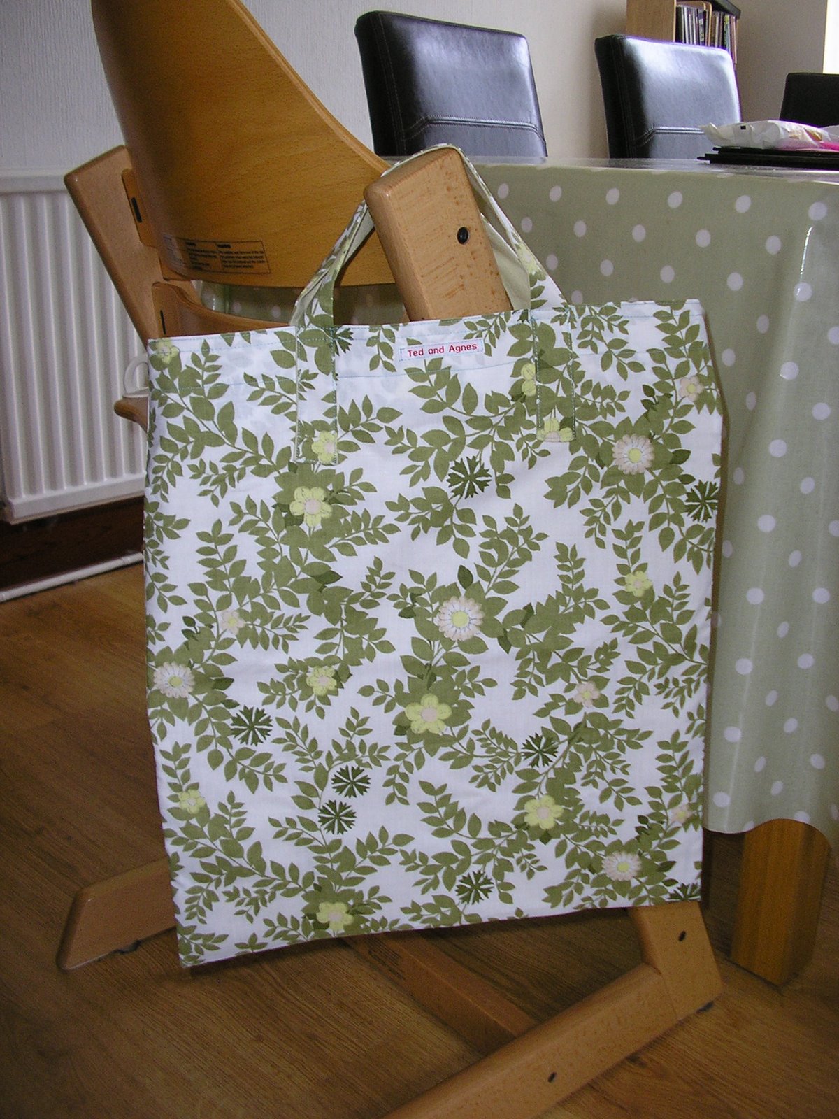 [to+Ros+from+Rachel+Blondel.JPG]