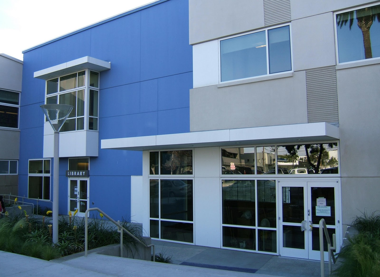 info LA: Now open: Santa Monica History Museum