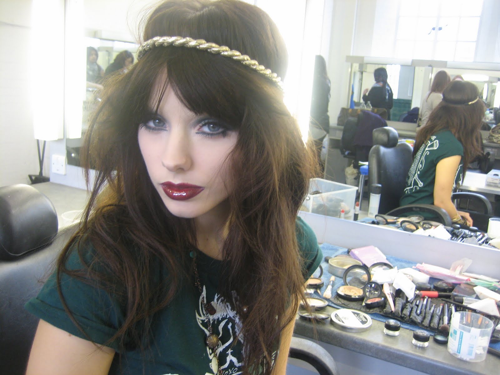 WARPAINT, LASHES & GLUE A Lesson In Blocking Out Brows Saturday