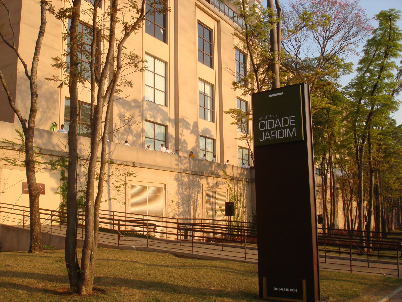 Correndo assim mesmo! [RELATO] Track & Field Shopping Cidade Jardim