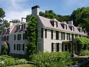 [300px-Old_House,_Quincy,_Massachusetts.JPG]