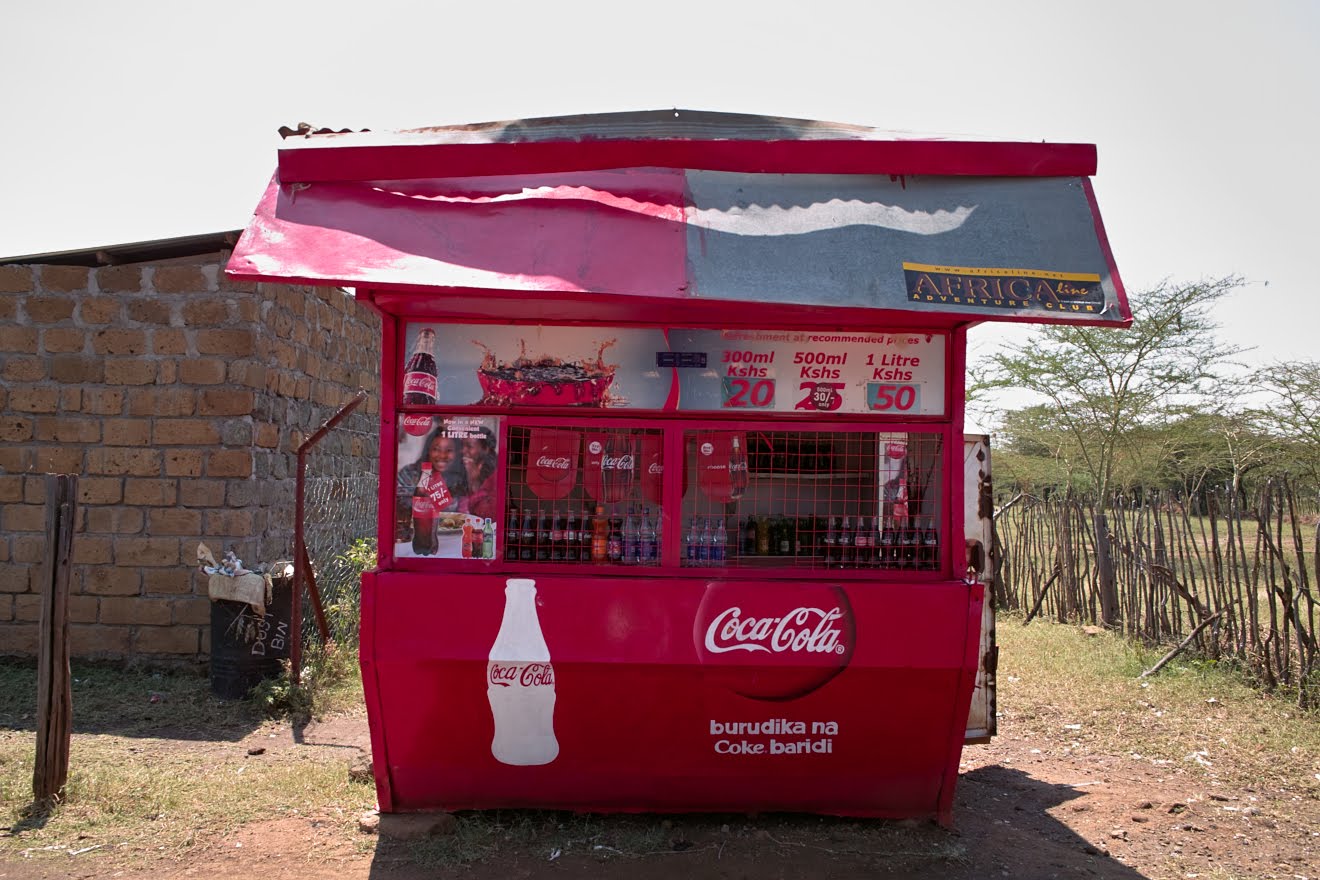 Fascination Coca Cola, Equator, Kenya