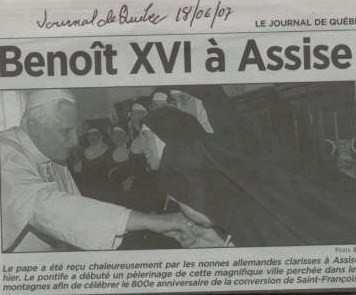 [benoit_xvi_et_k_guerr_001[1].jpg]