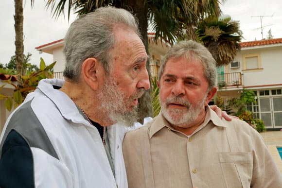 [fidel-lula-raul-580x4131.jpg]