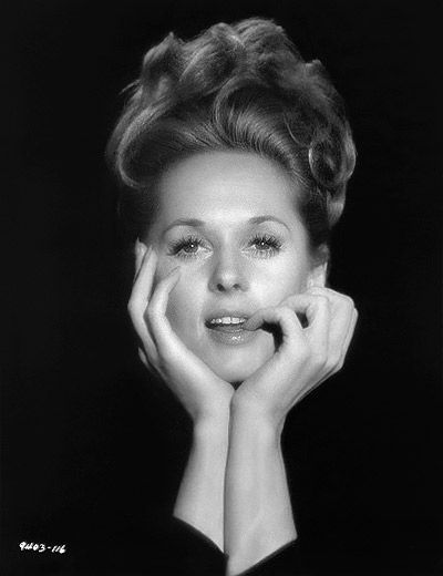 Noir and Chick Flicks: Happy Birthday: Tippi Hedren