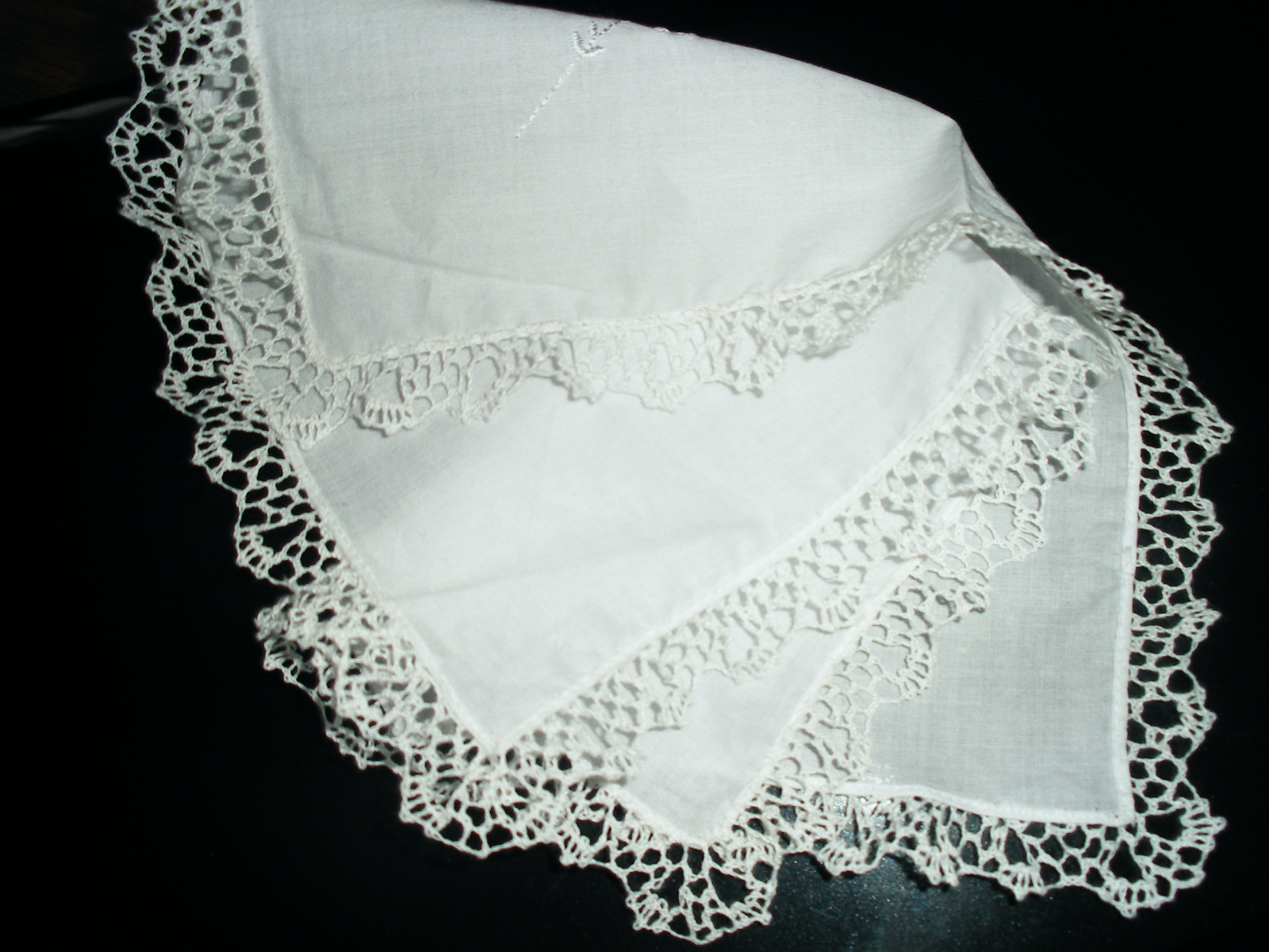 Snarkastic Snarkary With a Chance of Morning Rants: Lace Hanky