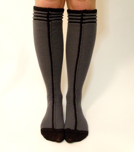 [mama+wants+these+socks.jpg]