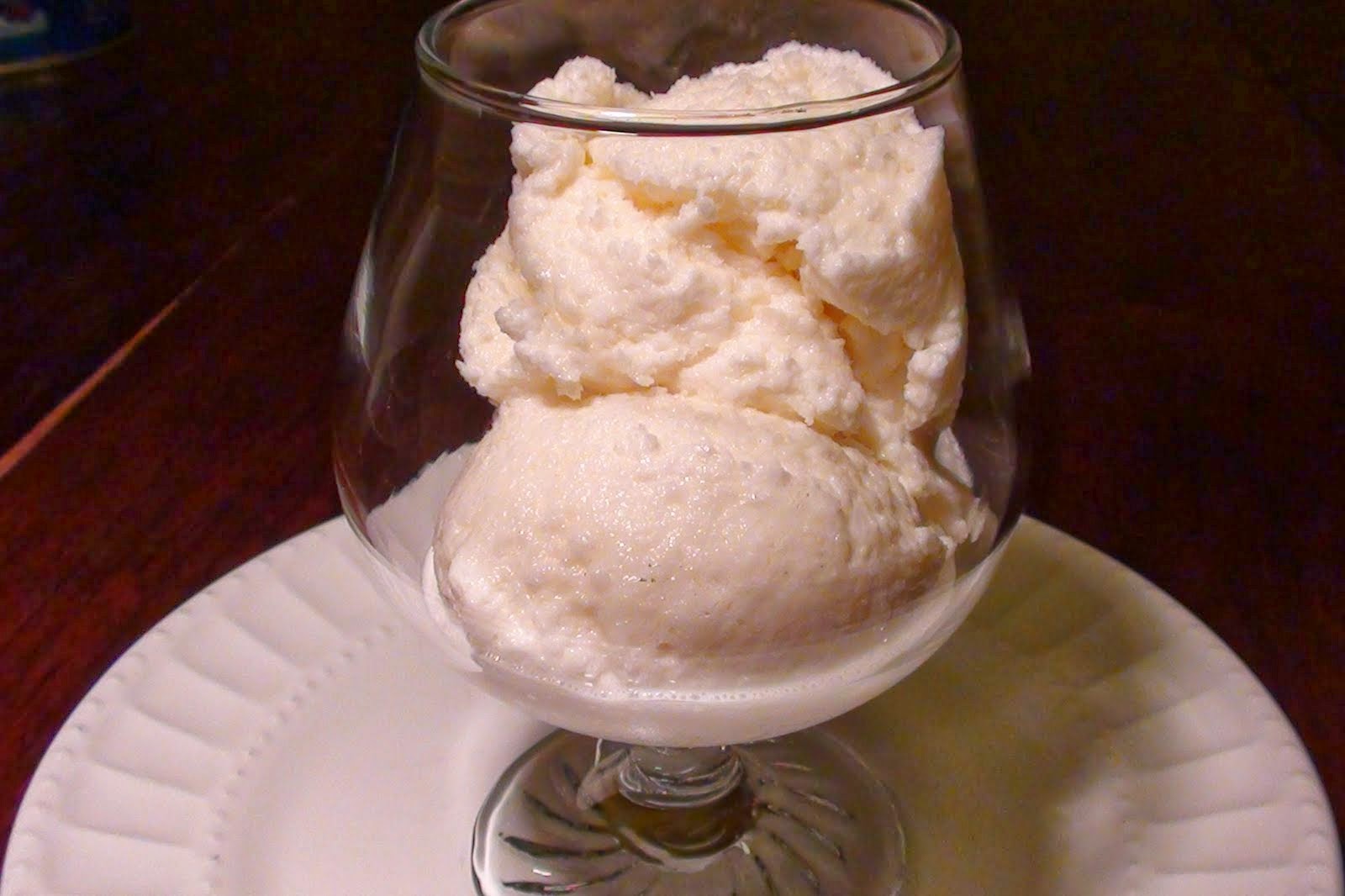 zsuzsa is in the kitchen FREEZER ICE CREAM