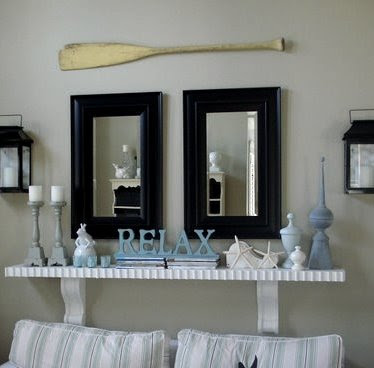 decorating nautical with wooden oars -as wall decor, rods