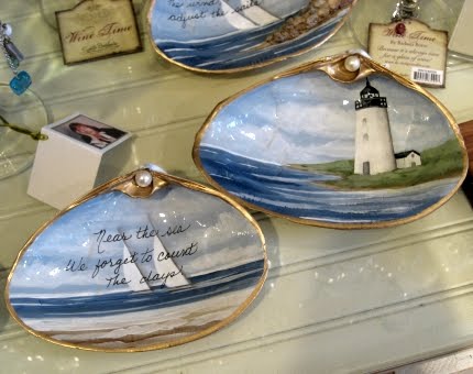 painted quahog shells