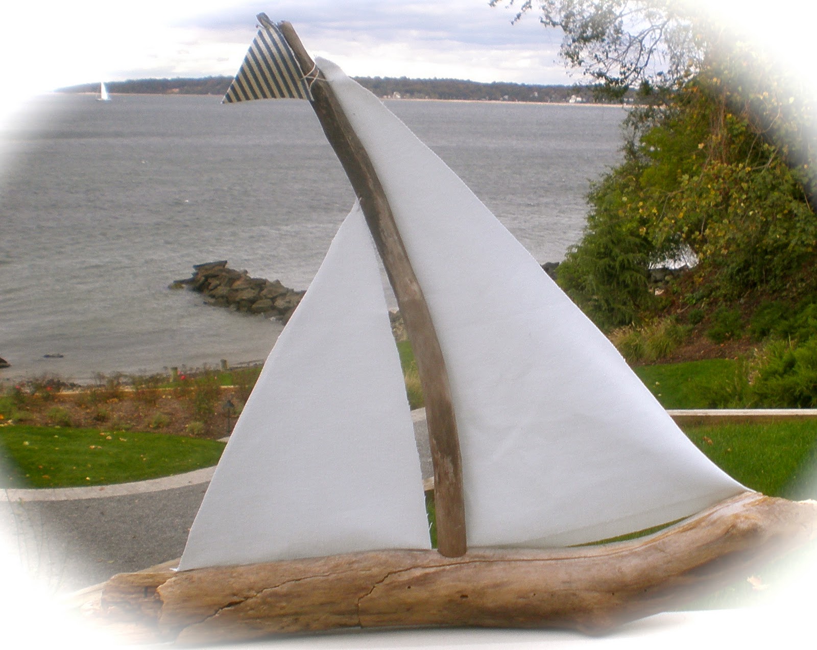 Harbor Homestead & Co. Driftwood Boats