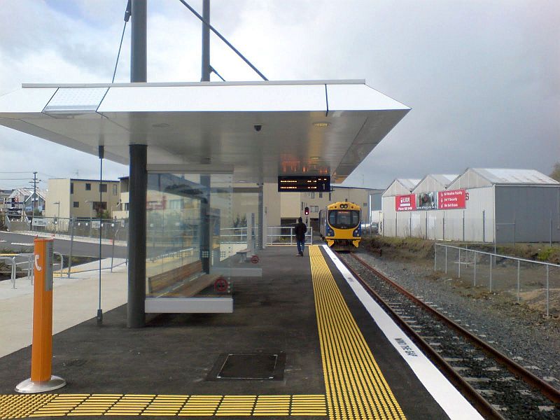 transpress nz Onehunga station then and now