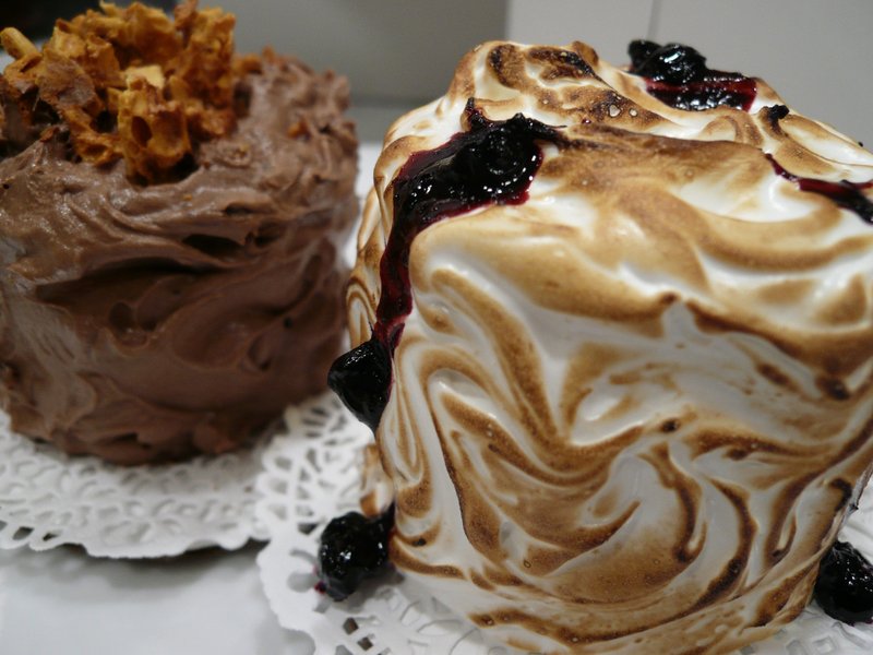 [smallcake.jpg]