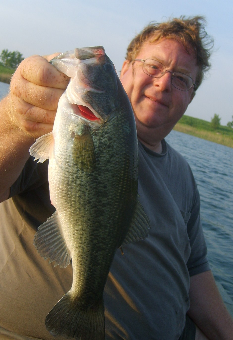 [Fishing+Memorial+Day+089.JPG]