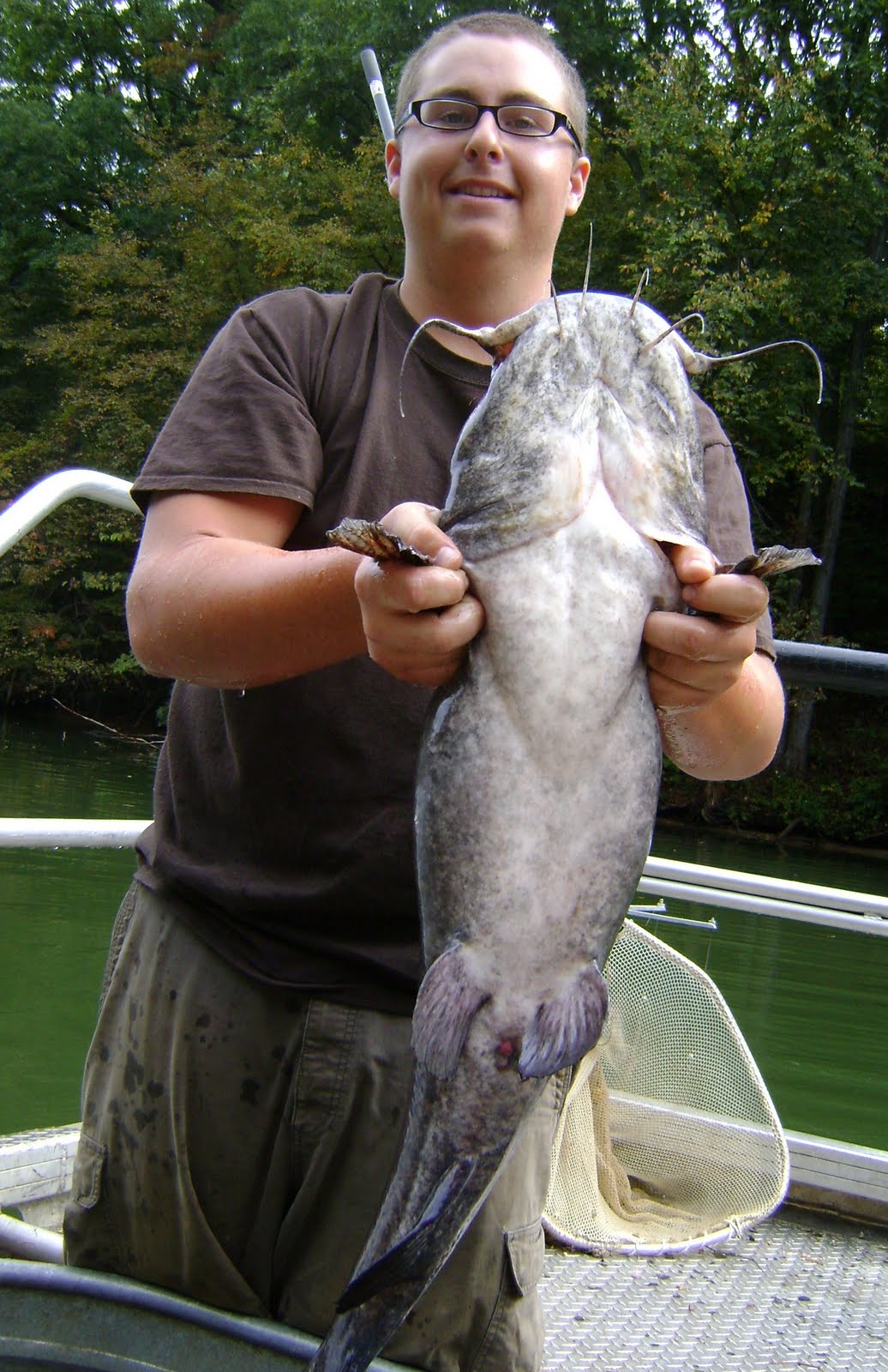 [electrofishing+018.JPG]