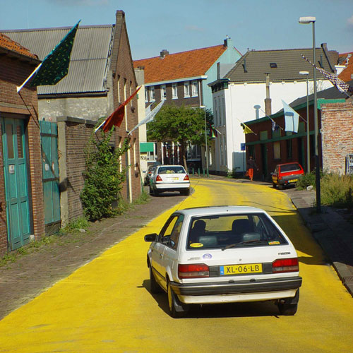 [yellow_brick_road.jpg]