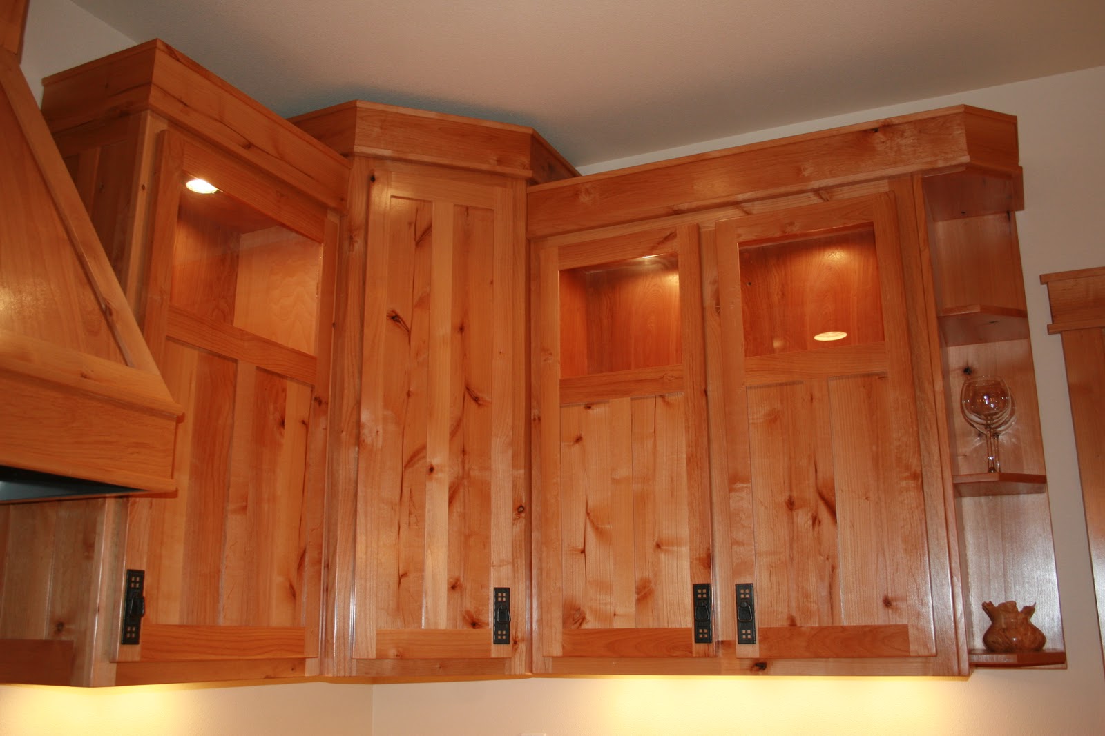Stix's Woodworks: Kitchen Cabinets