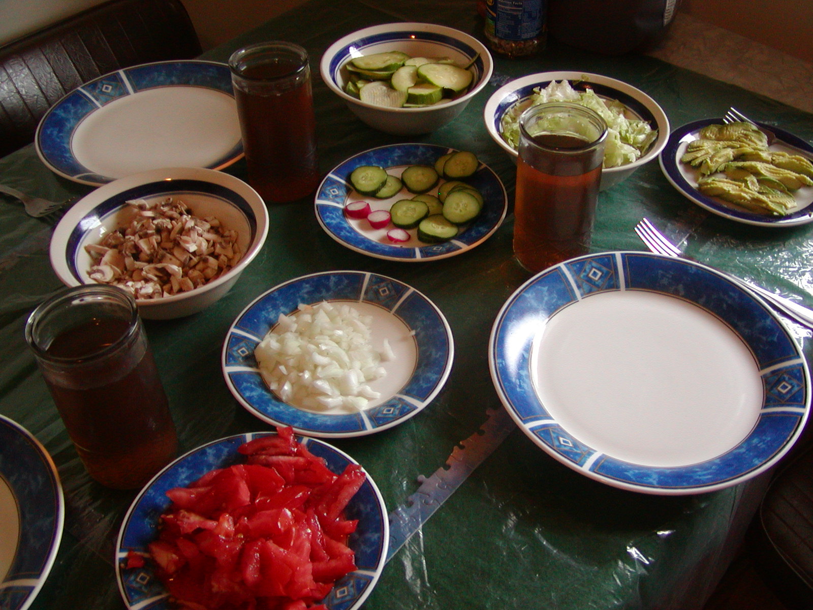 [2009.07.13+dinner+002.jpg]