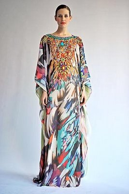 Through the French eye of design: KAFTANS: the COMEBACK