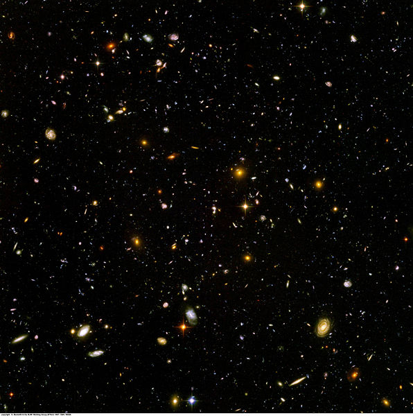 [596px-Hubble_ultra_deep_field.jpg]