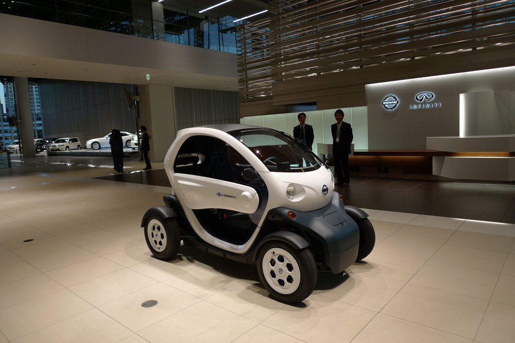 2010 Nissan new mobility concept #10