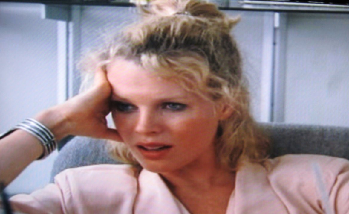 [kim-basinger-5.jpg]