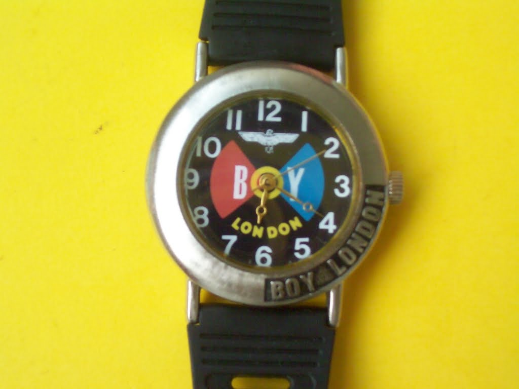 to Chrys Watch World Boy London Collection Sold Out