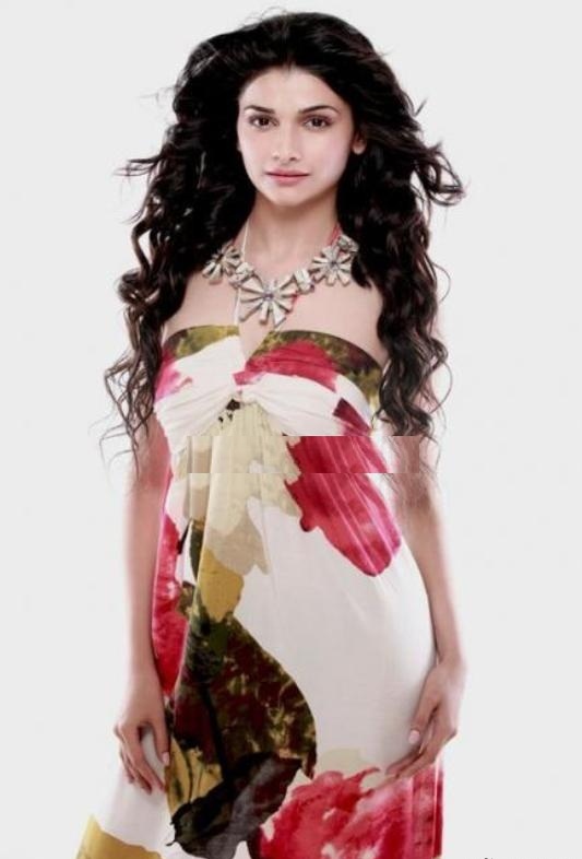 Indian Celebrity Sexy Girls Prachi Desai New Hot