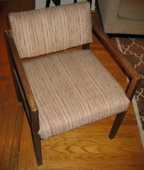 [chair_before.jpg]