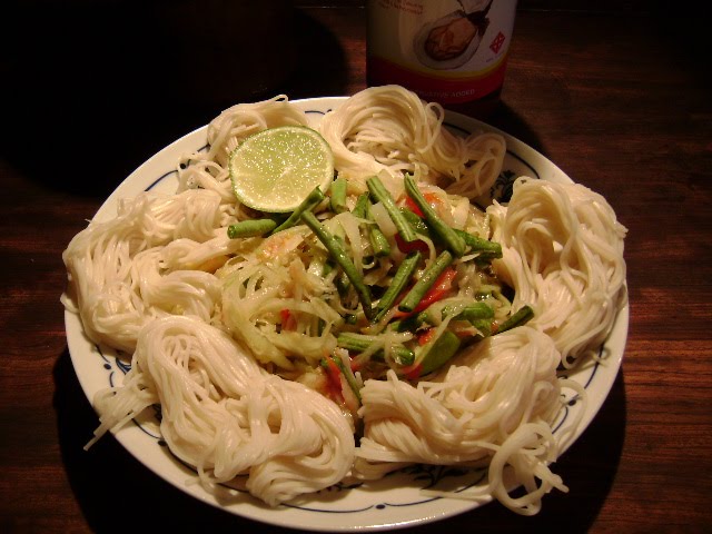 Esaan Noodle, SomTam