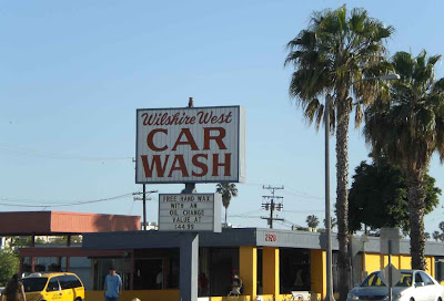 Free Hand Wax in Santa Monica