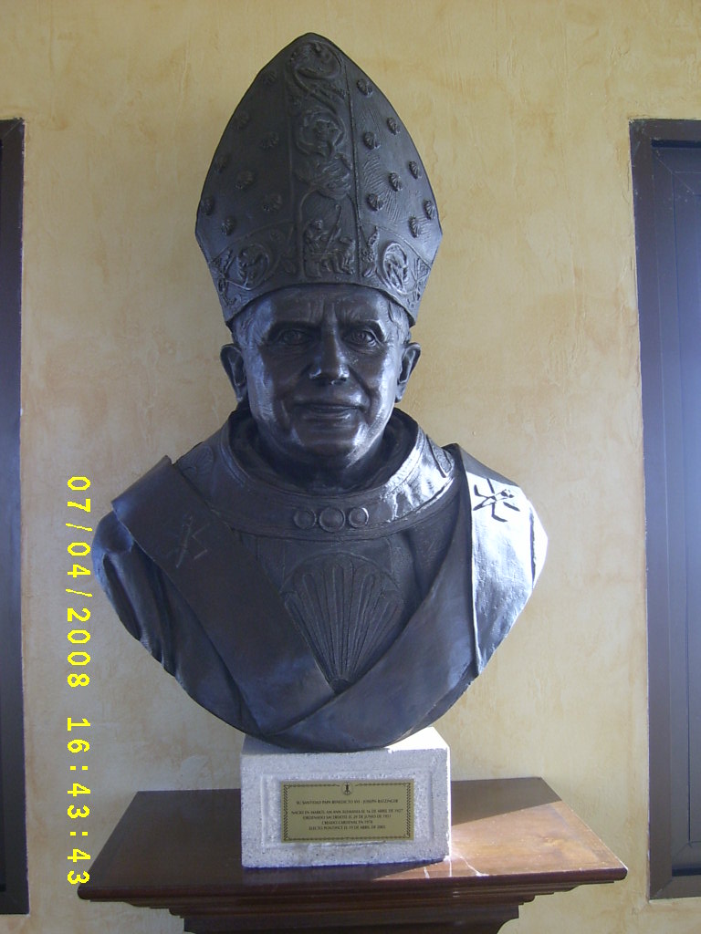 [S3600934.JPG]