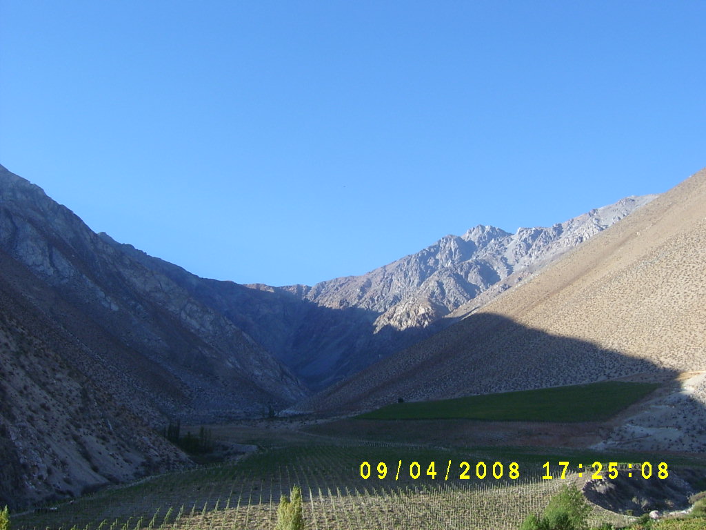 [S3600121.JPG]