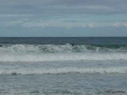 [Surfer_Manly_Beach.jpg]