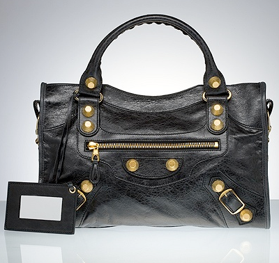 Designer Handbags Heaven: Vanessa Hudgens with Balenciaga Giant Gold ...