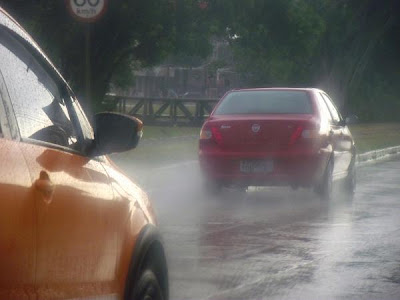 regen auf der Straße