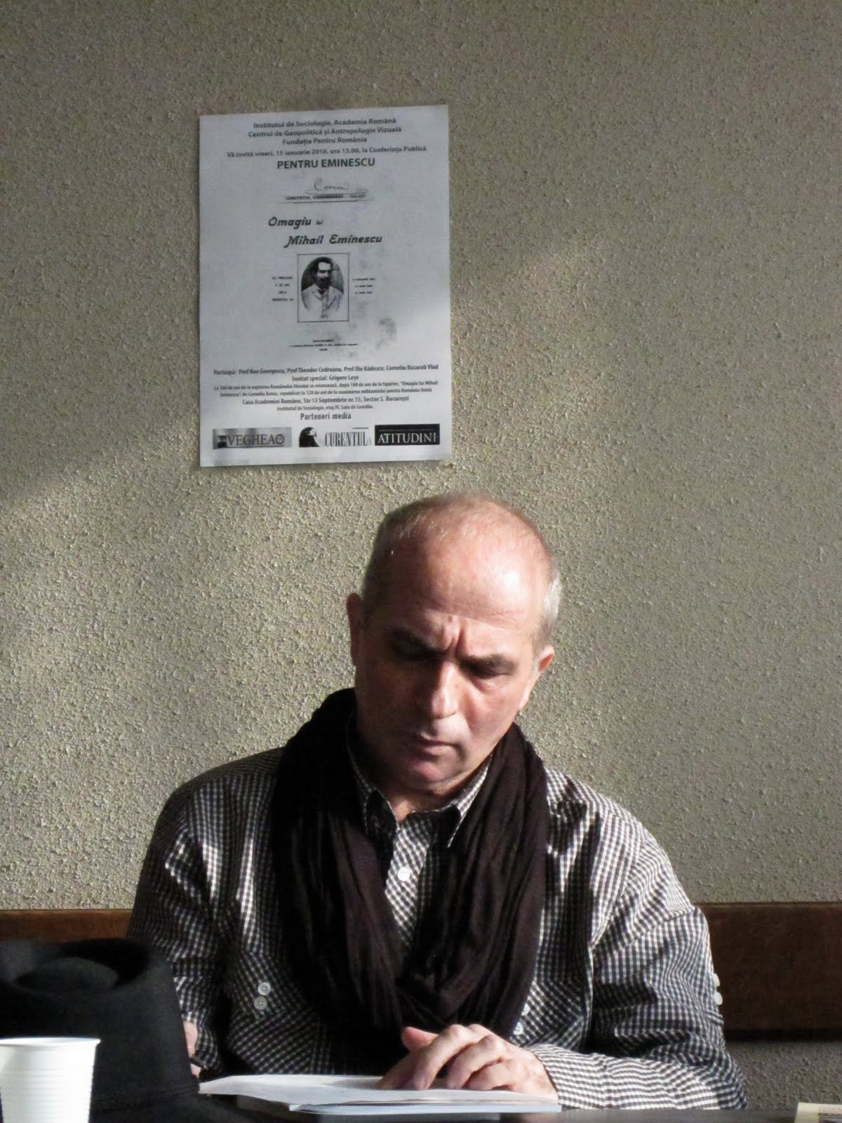 [Grigore+Lese_resize.jpg]