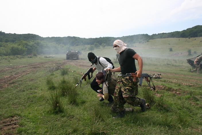 [Madalin+Necsutu+Blogspot.jpg]