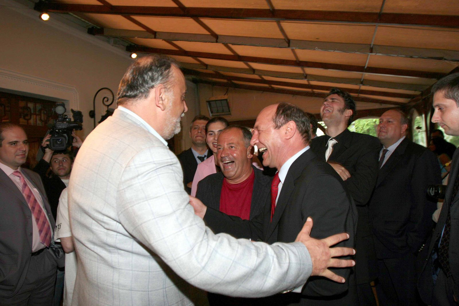 [Patriciu+Rosca+Basescu.jpg]