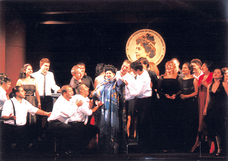 [Mariana+Nicolesco.jpg]