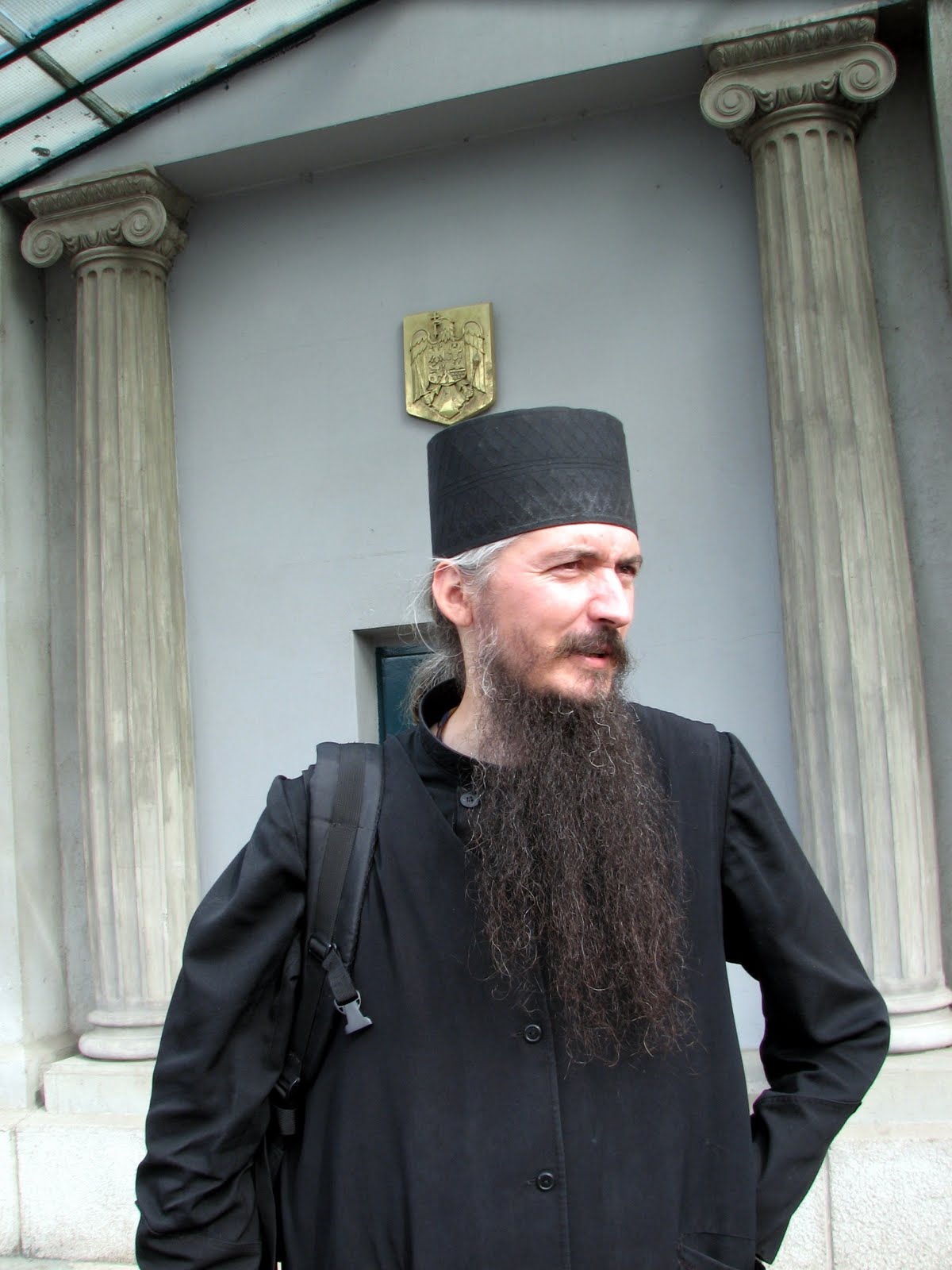 [Parintele+Filotheu+la+Cotroceni+Referendum+1.jpg]