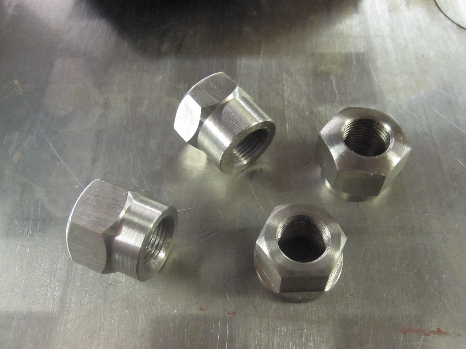 MotoR Design Wheel Nuts & Axles