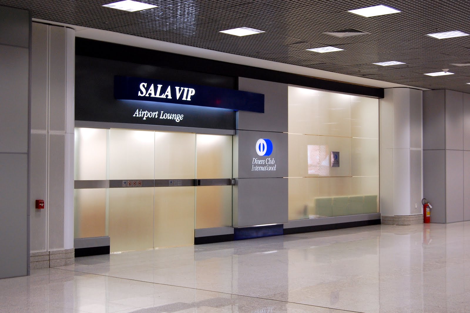 rodrigobritogarcia Salas Vip Dines Club