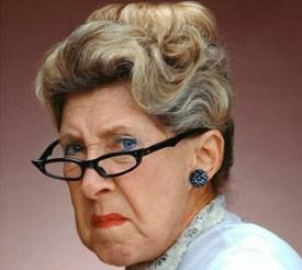 angry-old-lady-755895.jpg