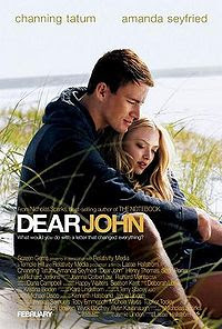  Dari judulnya udah keliatan ini film wacana apa Ini Lho DEAR JOHN (2010)