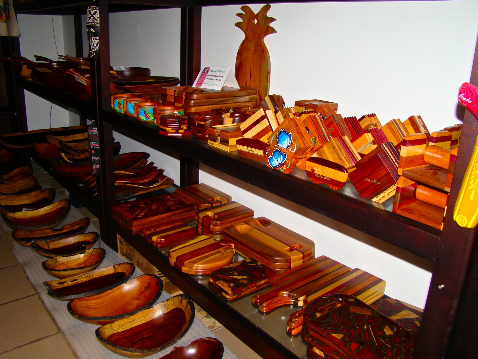 Here is a photo of some of the additional Costa Rica wood products for sale...