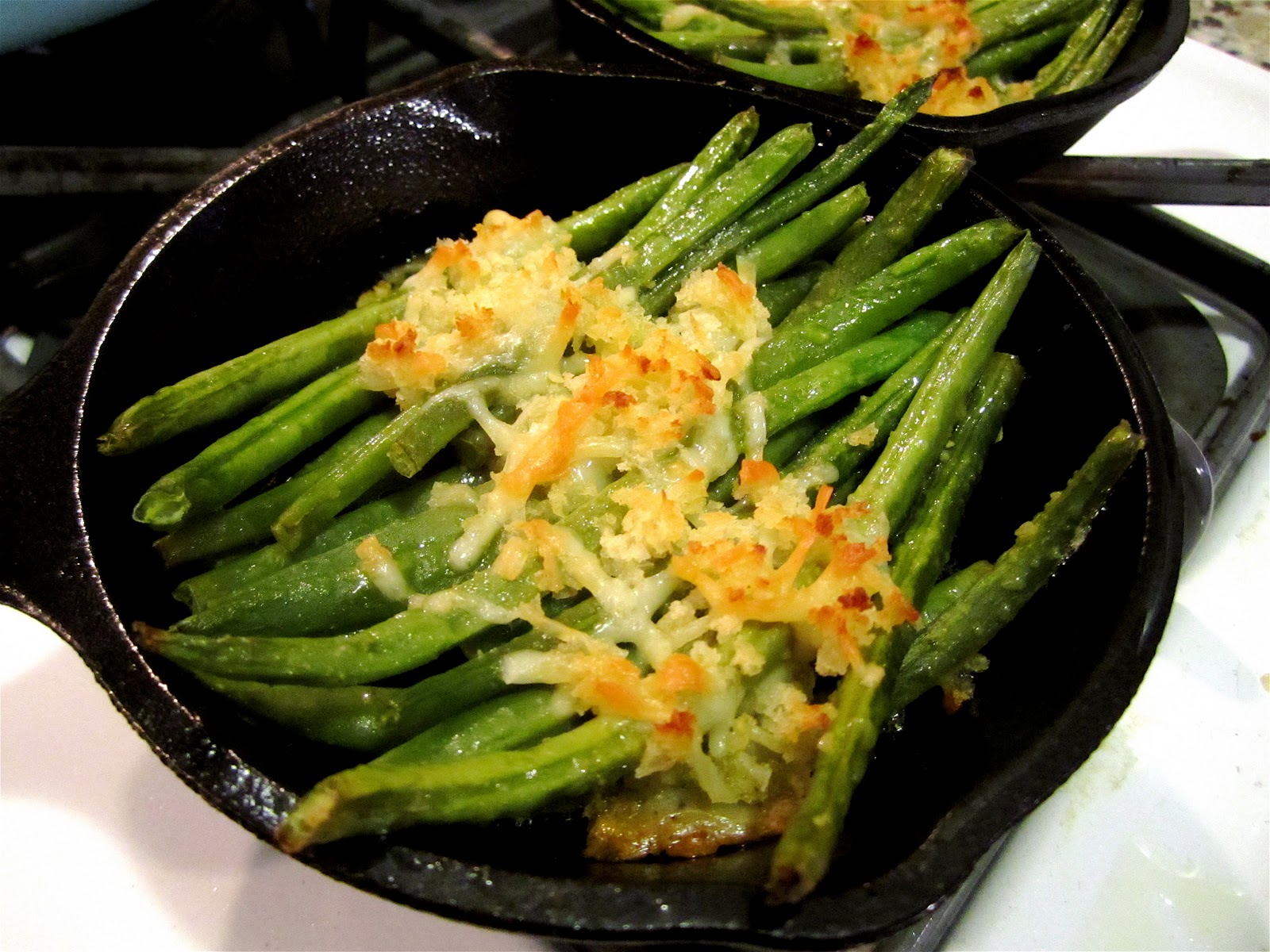 Stephanie Cooks Baked Garlic Green Beans