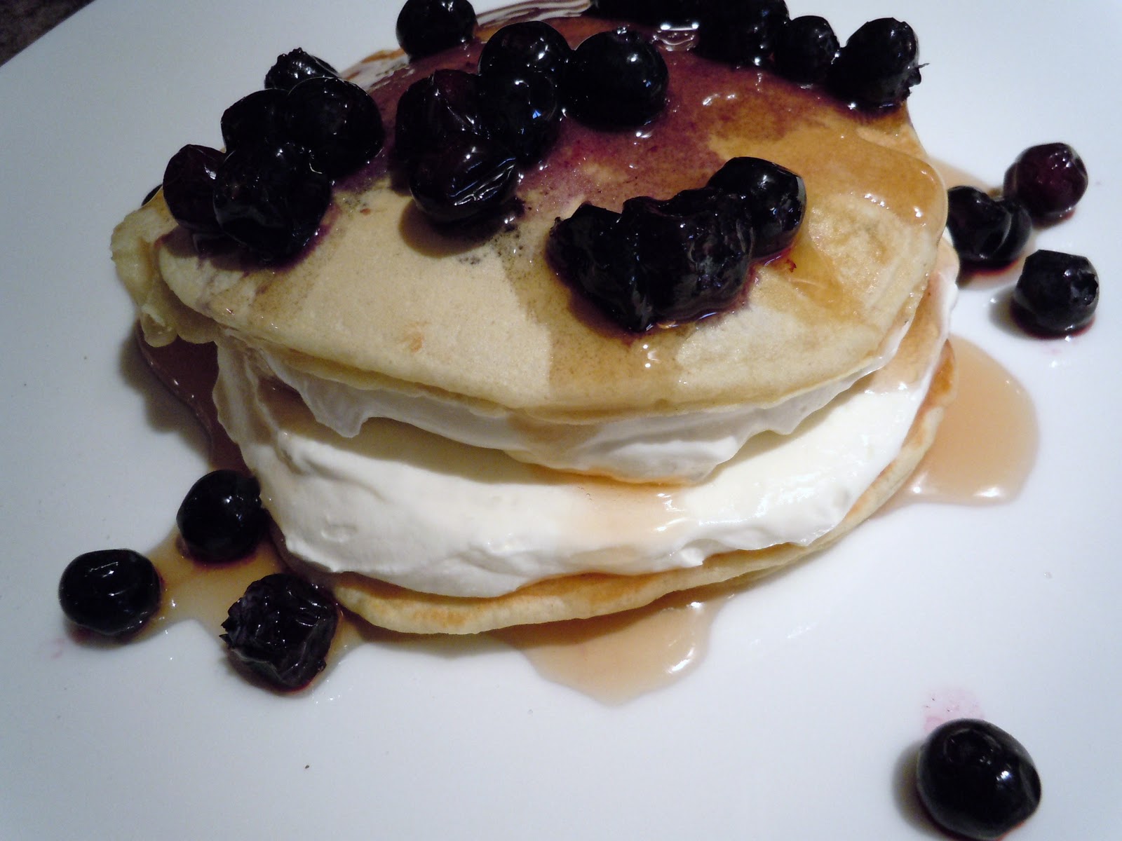 Robin, Restored: Blueberry Cheesecake Pancakes